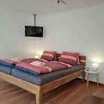 Roeven * סקואול